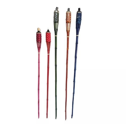 Décoration extérieure épousant des torches en bambou de 150cm avec des bidons d'huile en métal de couvertures