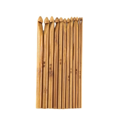 Le crochet de crochet en bois en bambou de cadeaux faits main a placé la surface douce légère