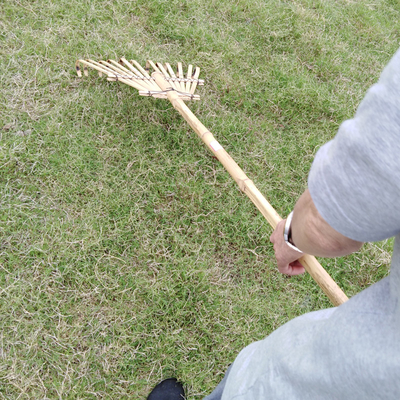 Herse inoxydable faite main de 11 de la dent 145cm de râteau en bambou râteaux de jardin